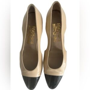 Ferragamo vintage beige cap toe pumps , Sz 6